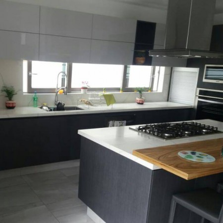 Cocina integral (Desarrollo del proyecto a la medida del espacio arquitectónico destinado, ofreciendo diseño).